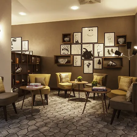 Renaissance Hotel